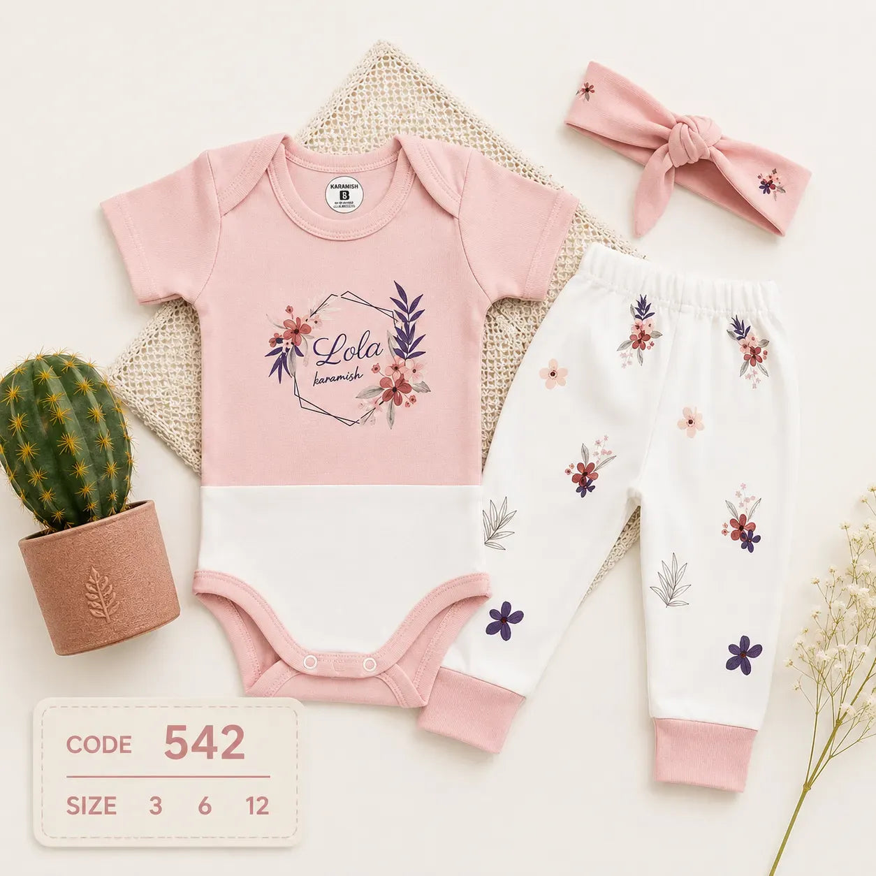 code 542 🎀 طقم بيجامة نص كم بتصميم أمريكي مع توكة